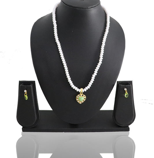 Pearl Jade Pendant Set